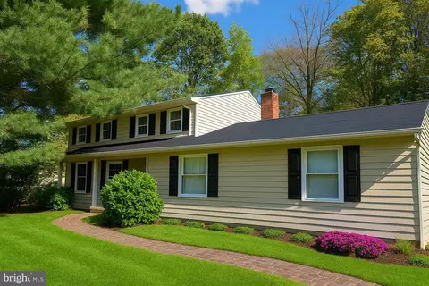 2333 Three Mile Run Rd, Perkasie, PA 18944