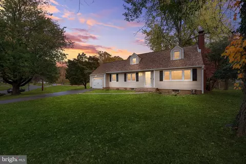 409 N Pine St, Langhorne, PA 19047