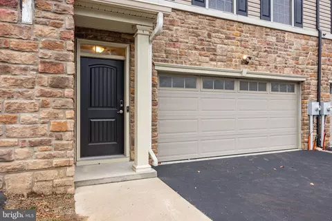 160 Platt Pl, Feasterville Trevose, PA 19053