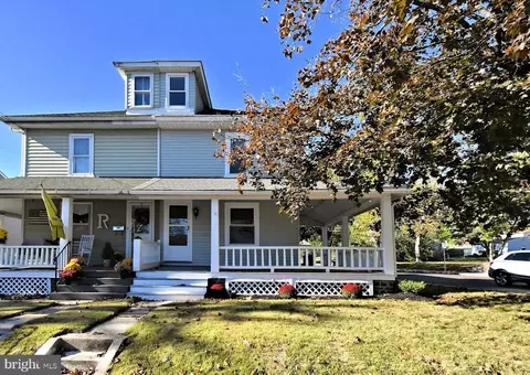 326 N 5th, Perkasie, PA 18944