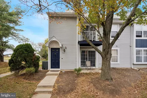 702 Society Pl, Newtown, PA 18940
