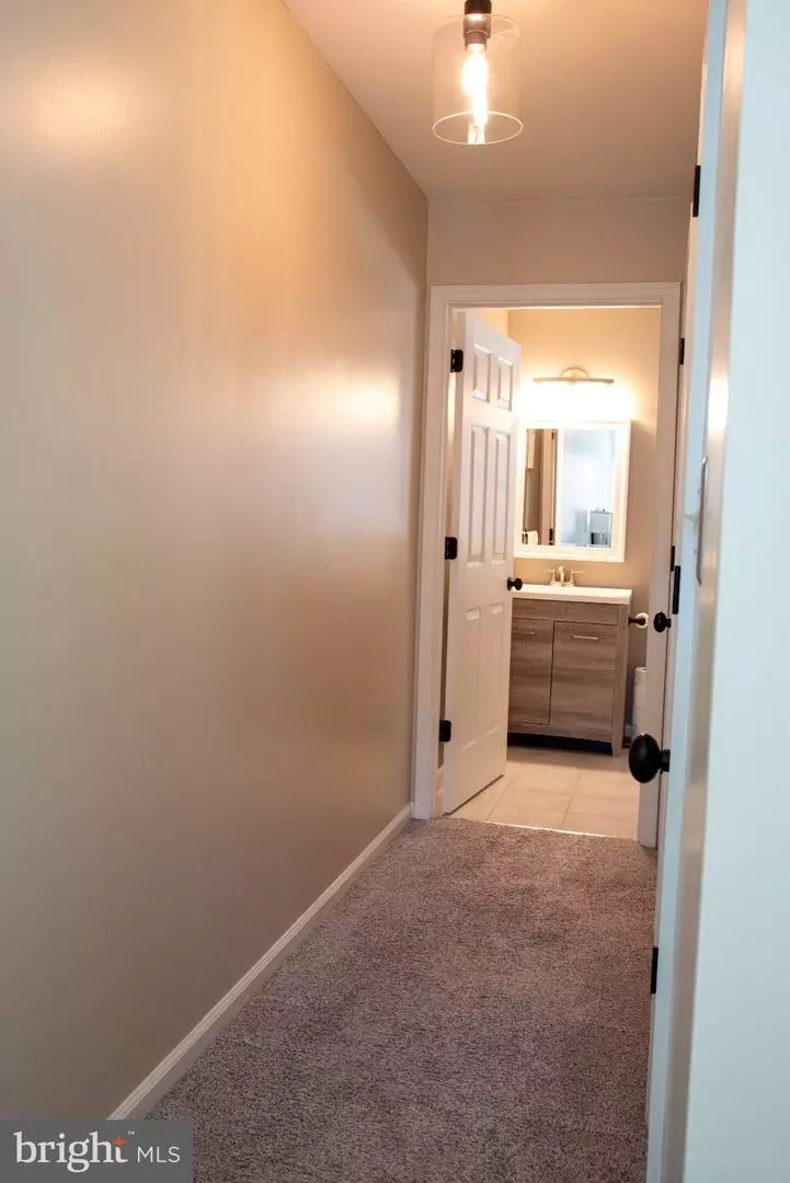 Entry Way - 1134 Virginia Way, Quakertown, PA 18951 photo 4 of 5