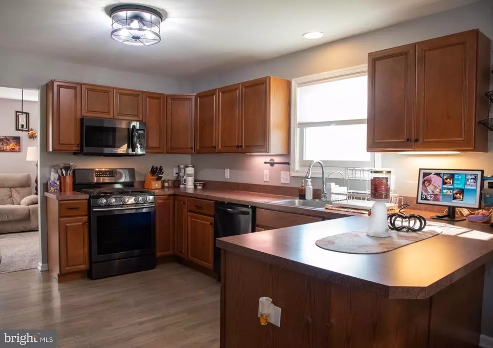 Kitchen - 1134 Virginia Way, Quakertown, PA 18951 photo 1 of 2