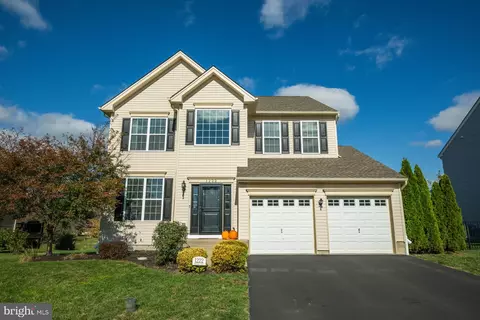 1222 Hockley Dr, Perkasie, PA 18944