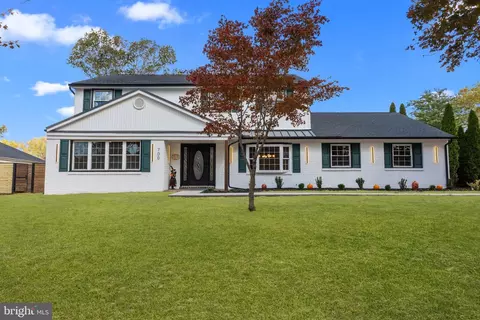 700 Ardsley Ct, Yardley, PA 19067