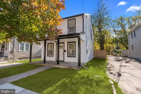 224 Buckley St, Bristol, PA 19007