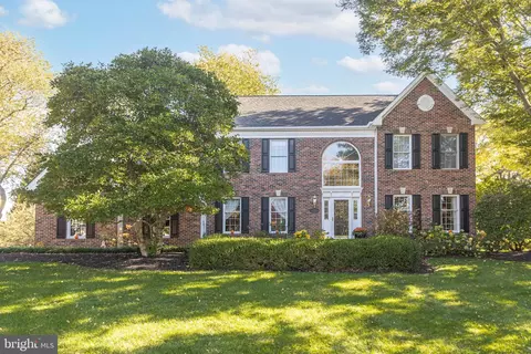 552 Scattergood Ct, Yardley, PA 19067