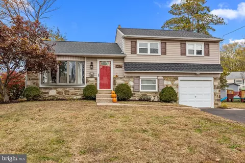 1256 Dahlia Rd, Warminster, PA 18974
