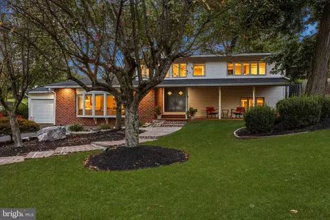 4482 E Yates Rd, Bensalem, PA 19020