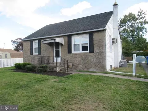 222 New York Ave, Croydon, PA 19021