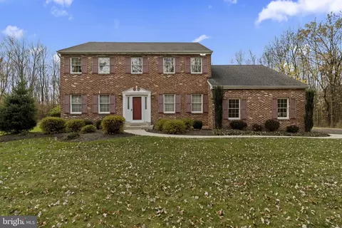 2756 Pickertown Rd, Warrington, PA 18976