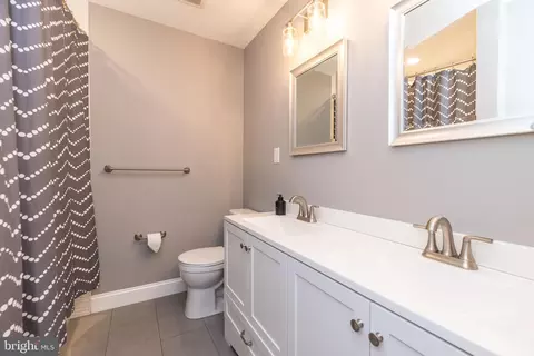 Bath - 29 Kulp Rd E, Chalfont, PA 18914 photo 5 of 6