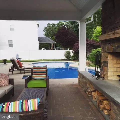 Exterior - 29 Kulp Rd E, Chalfont, PA 18914 photo 9 of 9