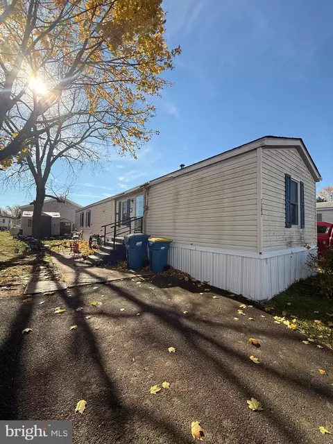 7503 Harper Dr #T 7503, Morrisville, PA 19067