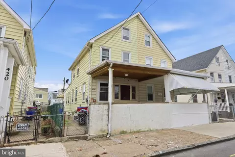 426 Logan St, Bristol, PA 19007