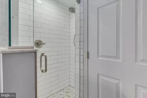 Bath - 9108 Centennial Sta #910, Warminster, PA 18974 photo 5 of 5