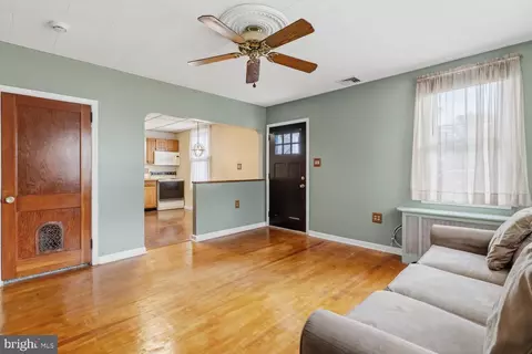 Entry Way - 2133 Maple Ave, Croydon, PA 19021 photo 1 of 5