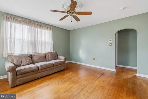 Living - 2133 Maple Ave, Croydon, PA 19021 photo 1 of 1
