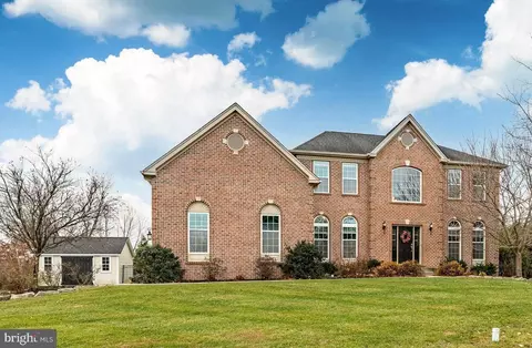3000 Tyler Way, Chalfont, PA 18914