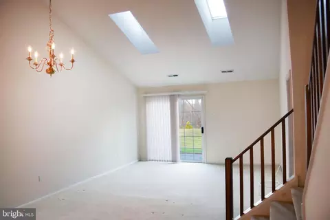 Living - 114 Progress Dr, Doylestown, PA 18901 photo 2 of 3
