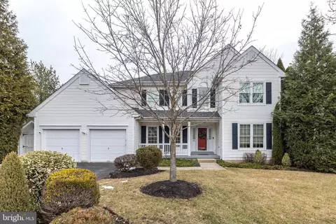 546 Clydesdale Dr, New Hope, PA 18938