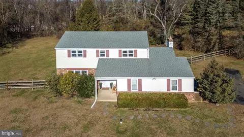 34 Houk Rd, Doylestown, PA 18901