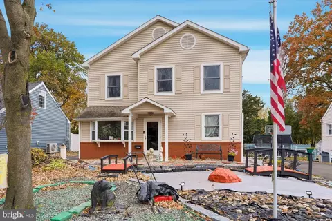 1156 Regina Ave, Bensalem, PA 19020