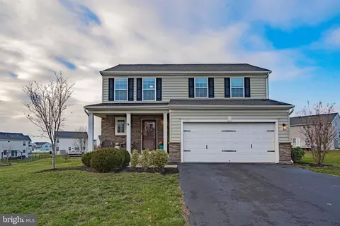 1856 Alamingo Dr, Quakertown, PA 18951