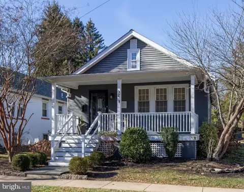 259 W Ashland St, Doylestown, PA 18901