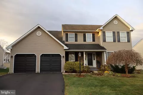 319 Pennington Way, Perkasie, PA 18944