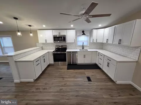 450 Ford Hook Rd, Doylestown, PA 18901