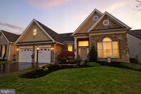 66 Nathaniel Rd, Southampton, PA 18966