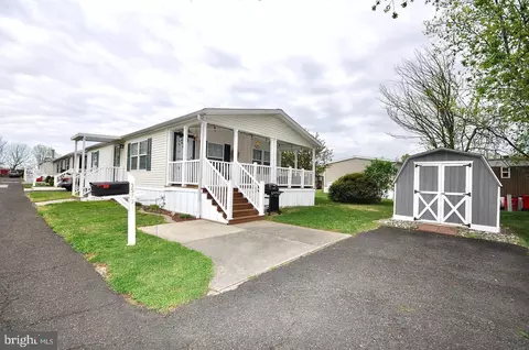 3573 Aster Ave, Feasterville Trevose, PA 19053