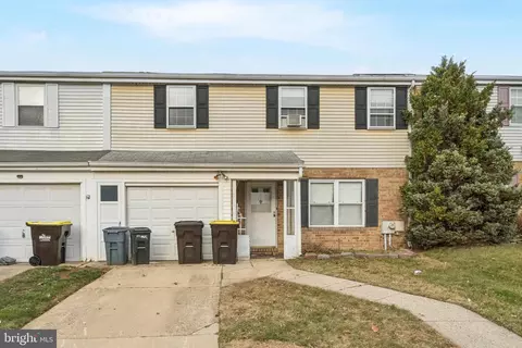 2469 Ginger Ct, Bensalem, PA 19020