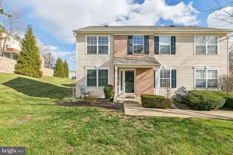 5437 Rinker Cir, Doylestown, PA 18902