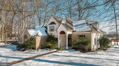 137 Wells Rd, Doylestown, PA 18901