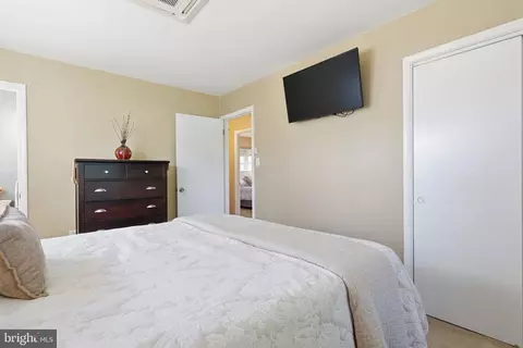 5 Patrick Ln, Yardley, PA 19067 photo 23