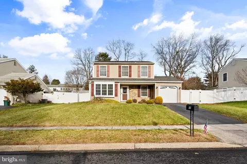 17 Alberts Way, Langhorne, PA 19047