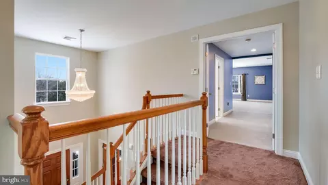 Entry Way - 10 E Bristol Rd, Warminster, PA 18974 photo 4 of 8