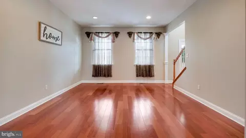 Living - 10 E Bristol Rd, Warminster, PA 18974 photo 1 of 2