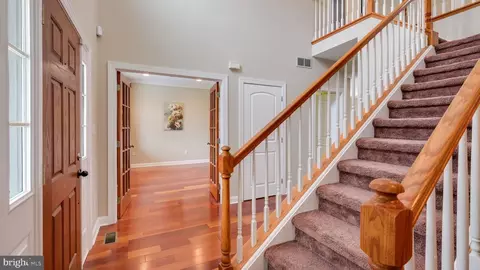 Entry Way - 10 E Bristol Rd, Warminster, PA 18974 photo 1 of 8