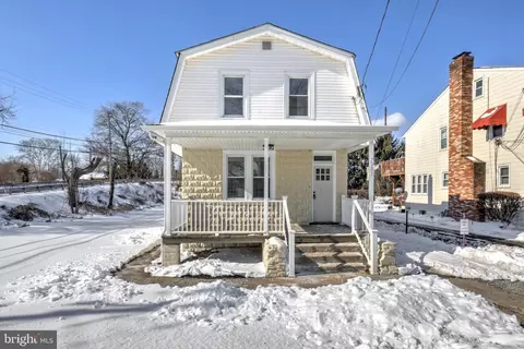 7301 N Radcliffe St, Bristol, PA 19007
