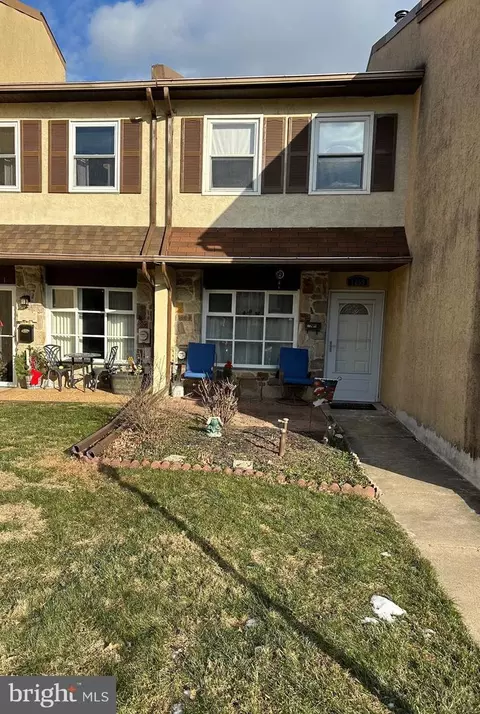 1259 Lisa Dr, Warrington, PA 18976