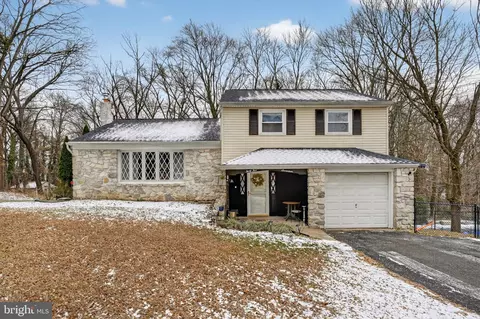 4517 E Yates Rd, Bensalem, PA 19020