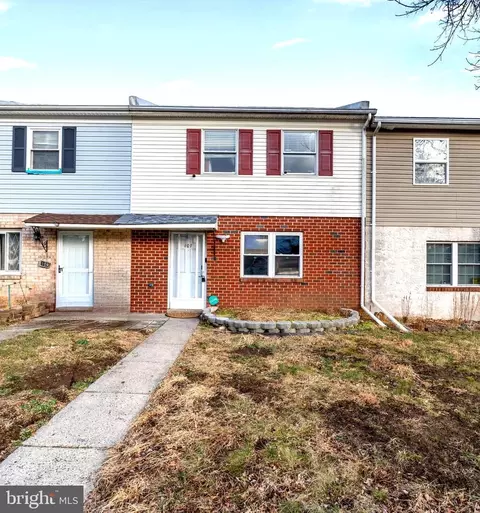 107 S Linda Ct, Richlandtown, PA 18955