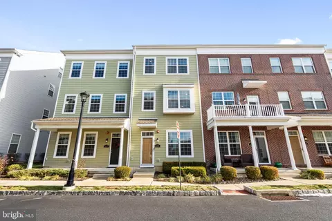 135 Prince George St, Bensalem, PA 19020