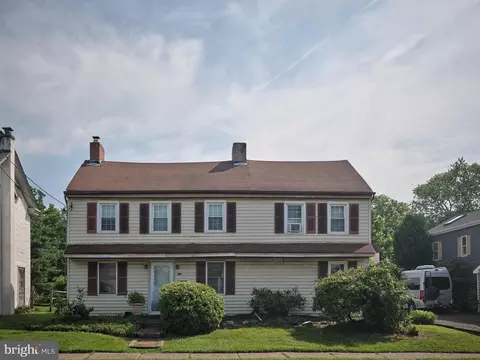 301 Main St, Hulmeville, PA 19047