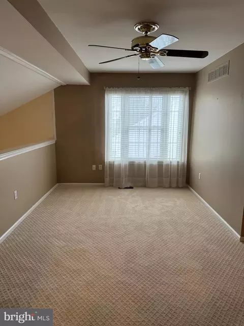 Living - 144 Progress Dr, Doylestown, PA 18901 photo 3 of 3