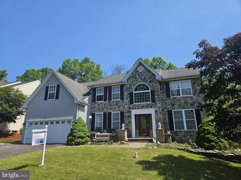 546 Penny Ln, Perkasie, PA 18944