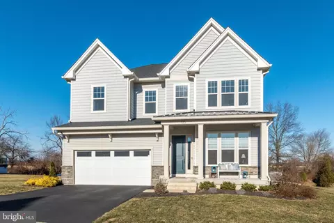 725 Conrad Dr, Warrington, PA 18976